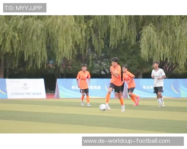 学校足球队正式成立助力学生全面发展与团队精神培养 学校足球队正式成立助力学生全面发展与团队精神培养